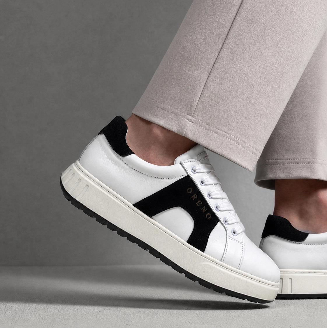 OR19: Seranova Sneakers Homme en cuir